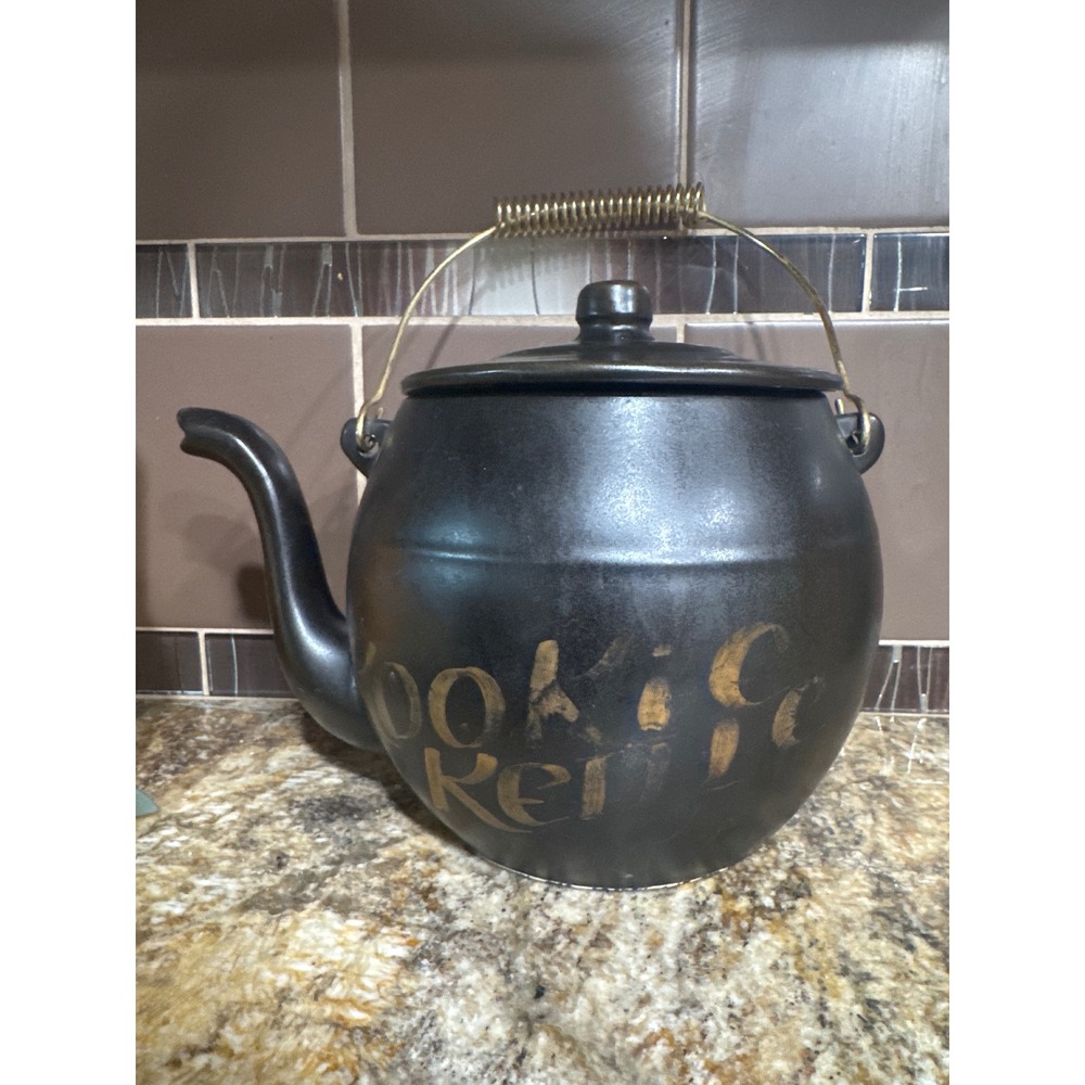 Large Black Ceramic Kookie Kettle Jar Pot with Lid and‎ gold coil Handle